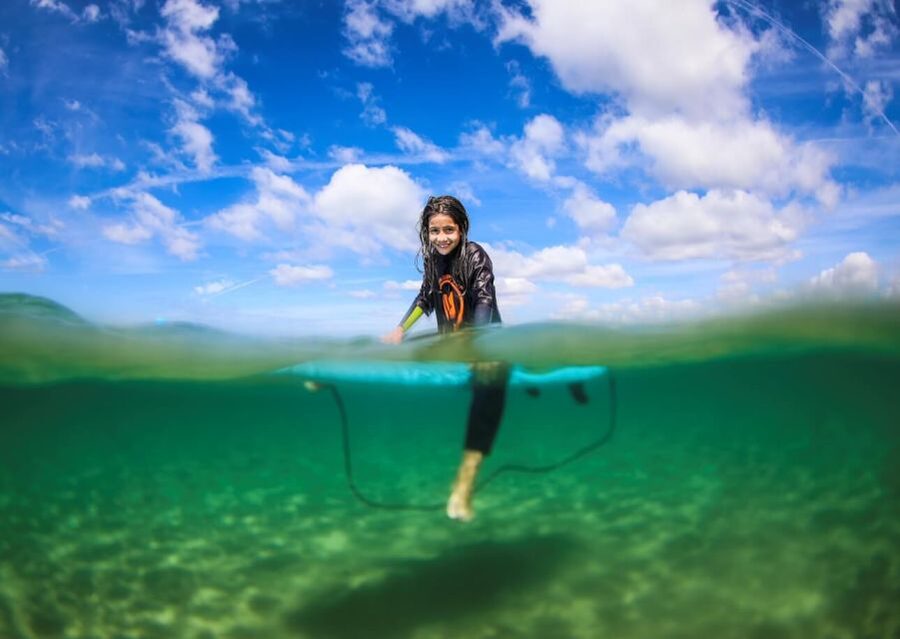 Lisbon: Capafórnia Surf Experience - What the beach setting adds, and what it cannot guarantee