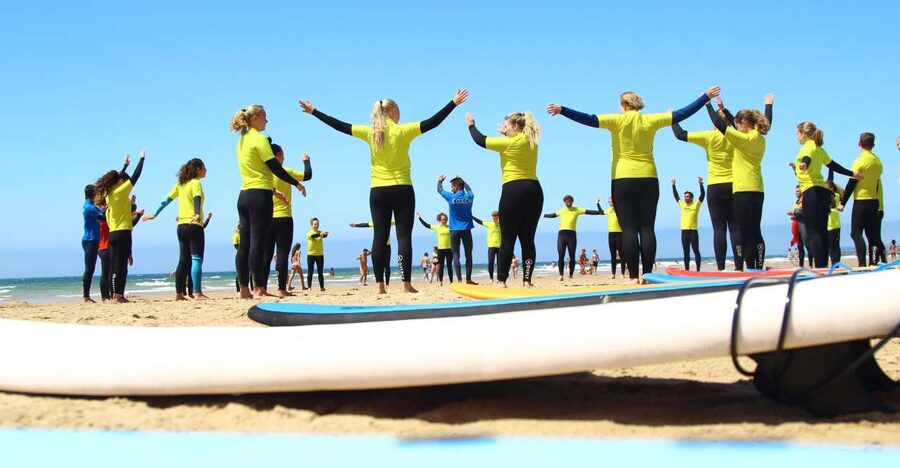 Lisbon: Guided Surfing Tour & Lessons - At a Glance