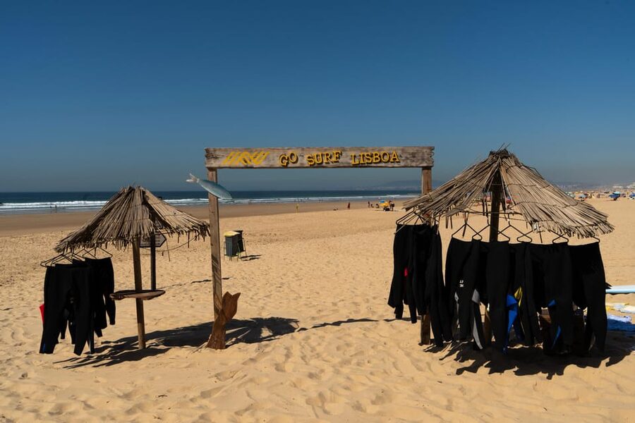Lisbon: The Surf Instructor - surf lessons with transfer - Why the five-to-one ratio matters
