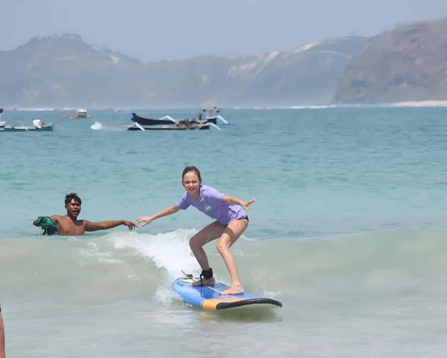Lombok Surf Lesson for Beginner in Selong Blanak Beach - The return drive and possible weaving stop