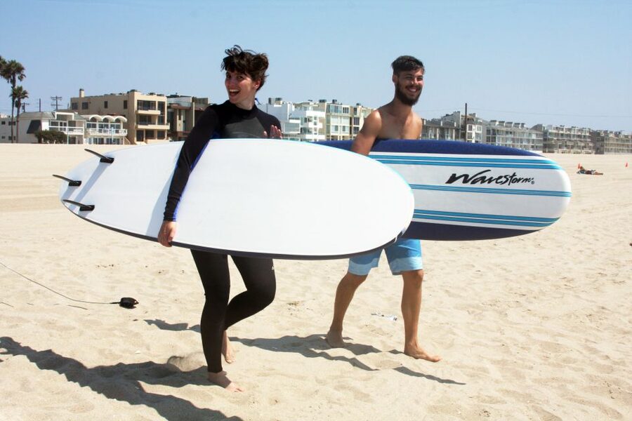 Los Angeles: Private Surfing Lesson - Meeting at the Santa Monica surf school