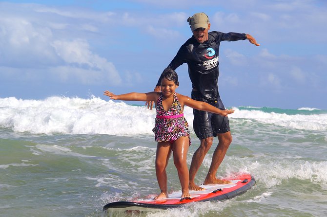 Luquillo, Puerto Rico: Beginners Surf Lesson - From check-in to the first wave