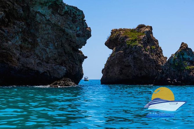 Luxury Yatch trips + Open Bar + Tapas + Paddle Surf + Snorkel - Why the two-hour length matters