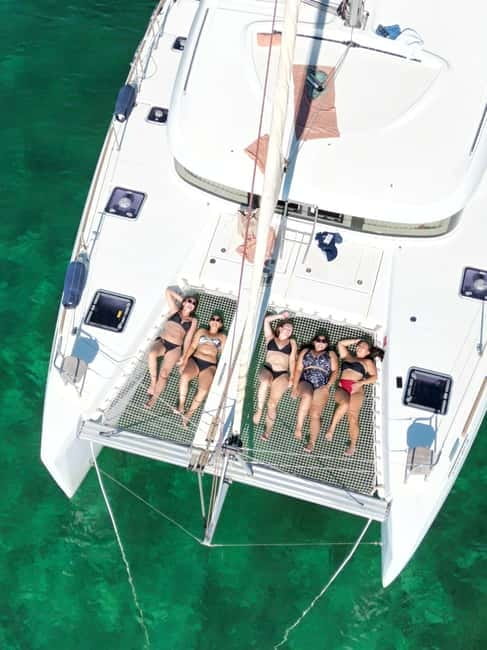 Majorca: Dinner aboard a private catamaran with snorkeling and paddle surfing - Key points to know before booking