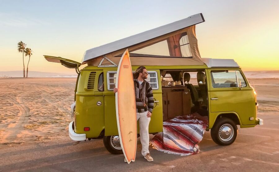 Malibu Beach: Surf Tour in a Vintage VW Van - Coastal viewpoints and photo stops