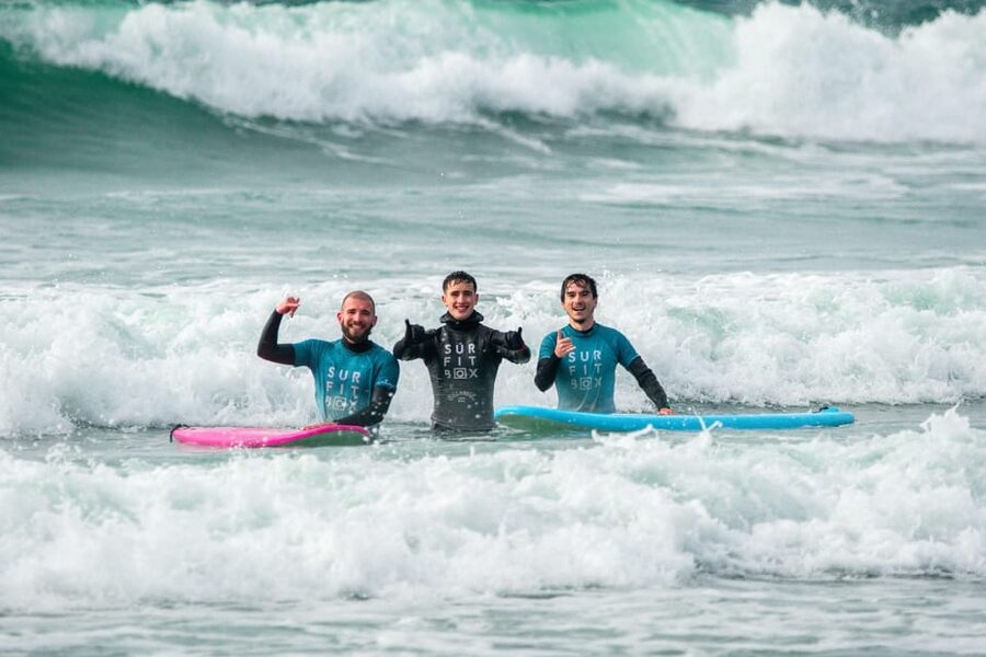 Matosinhos: Best surf Lesson with all equipment - Who should book this lesson?