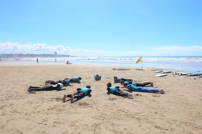 Matosinhos: Surfing Lesson with Equipment - The small extras and possible drawbacks