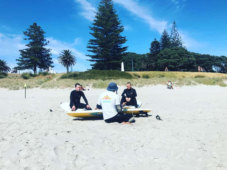 Mount Maunganui: Group Beginner Surf Lesson - Starting at Mount Surf School near Marine Parade