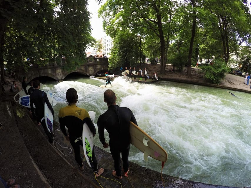 Munich: Eisbachwelle River Surfing Experience - Who should book this experience?