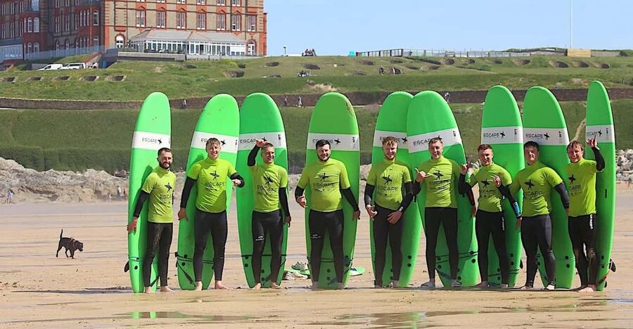Newquay: 2 hour Surf Experience - For Beginners/Improvers - Who will get the most from this lesson