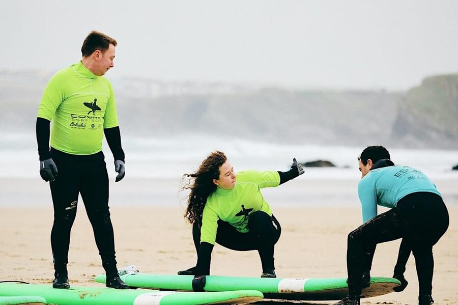 Newquay: 2 hour Surf Experience - For Beginners/Improvers - Beginner coaching with a steady board