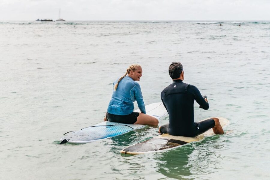 Oahu: Beginner-Friendly Waikiki Beach Surfing Lesson - Your first 20 to 30 minutes on the beach