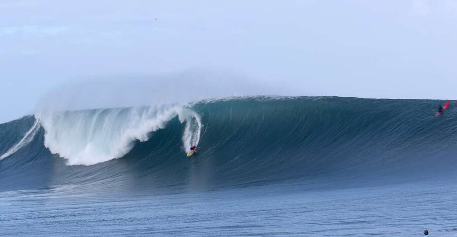 Oahu: Private Surfing Lesson with Local Big Wave Surfer - Meeting your instructor at the Haleiwa beach