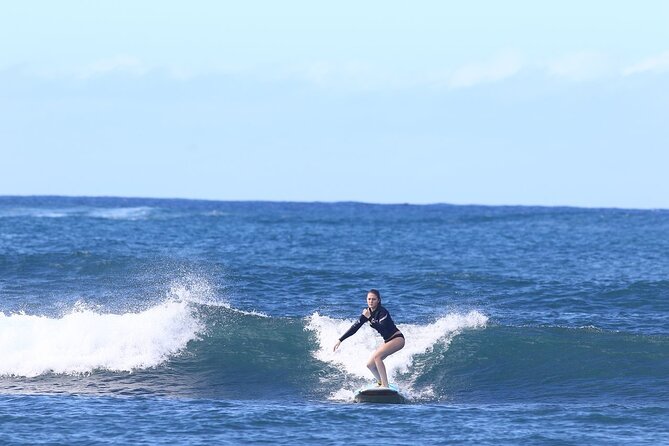 Oahu Semi Private Surfing Lesson - Working on waves in a protected cove
