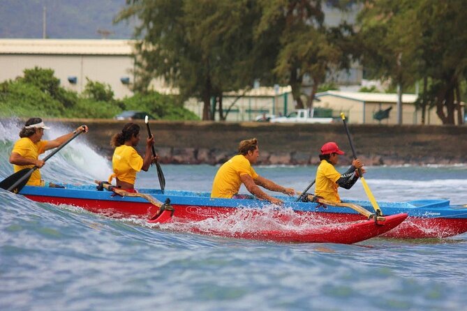 Outrigger Canoe Surfing at Kalapaki Beach - Catching three to four waves with the steersman
