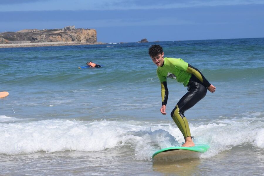 Peniche: Surfing Lessons for all surf levels - How the intermediate lesson changes the focus