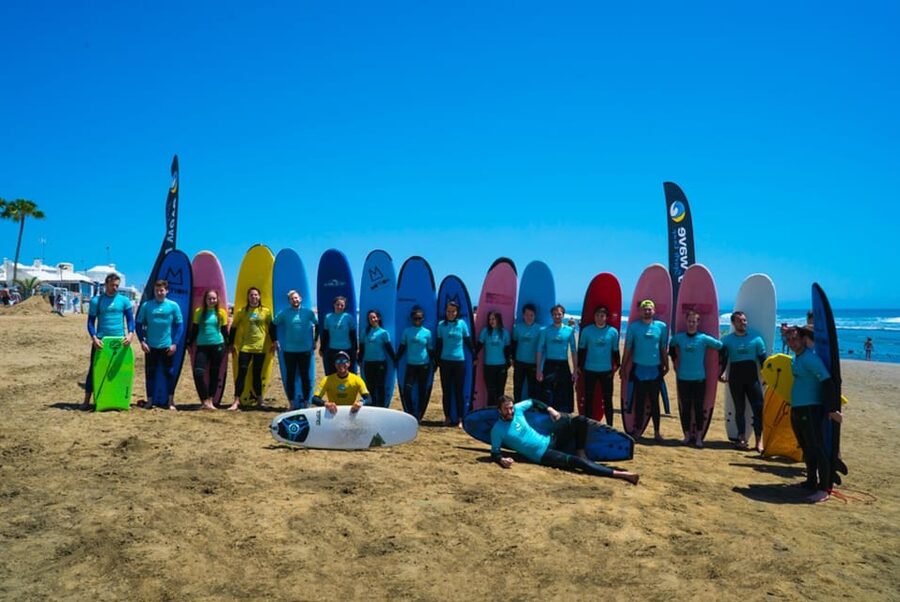 Playa del Inglés surf lessons - A good first surf lesson, not a promise of instant skill
