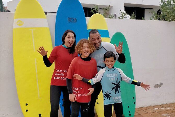 Premium Group Surf (2h) – Only 5 Students, Team Incl (+ 13 years) - A short stretch before returning to the school