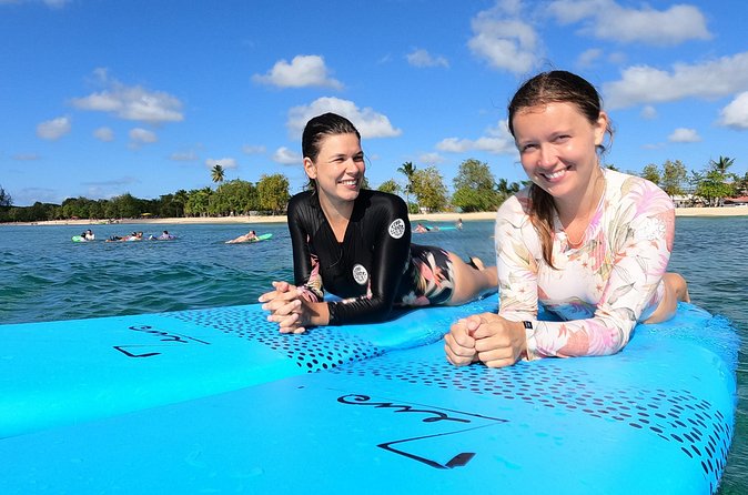 Private Duo Surfing Lesson Guadeloupe - Ocean care is part of the lesson