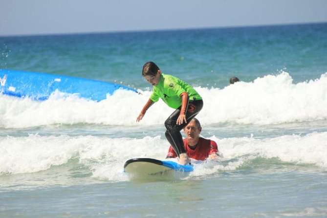 Private Family / Small-Group Surf Lesson (max. 4) in Newquay. - Towan Beach and Newquay Beach in the water