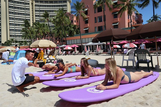 Private Group Surf Duo by Waikiki Beachboys at the Royal - Who should book this surf duo