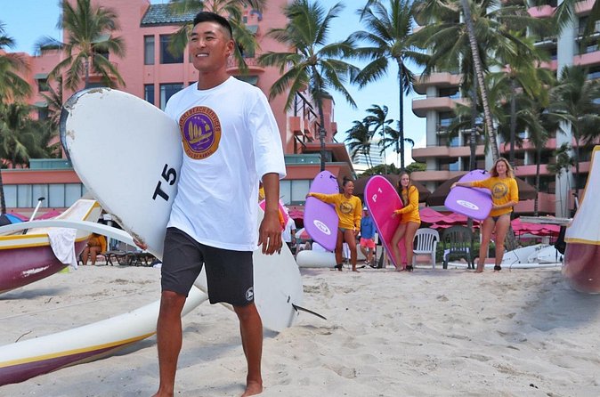 Private Group Surf Duo by Waikiki Beachboys at the Royal - What to bring and what not to expect
