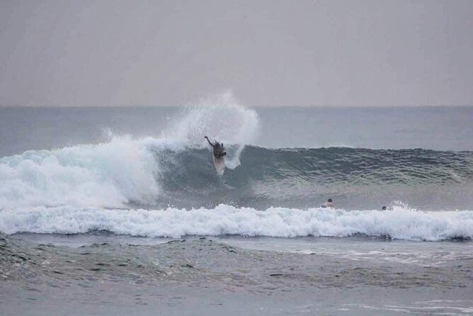 Private One on One Surf Lesson in Canggu area - Bali - The Safety Briefing Before You Paddle Out
