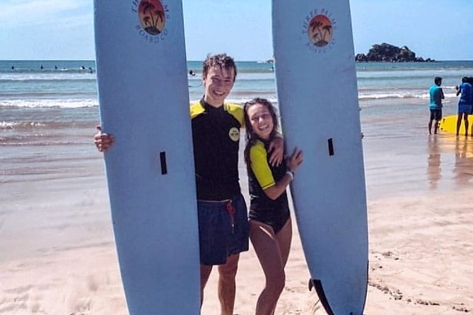 PRIVATE Surf lesson for Beginners Couple - A private lesson helps mixed-level couples