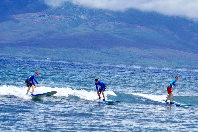 Private Surf Lesson for Group of 3-5 Near Lahaina - A private start near Lahaina