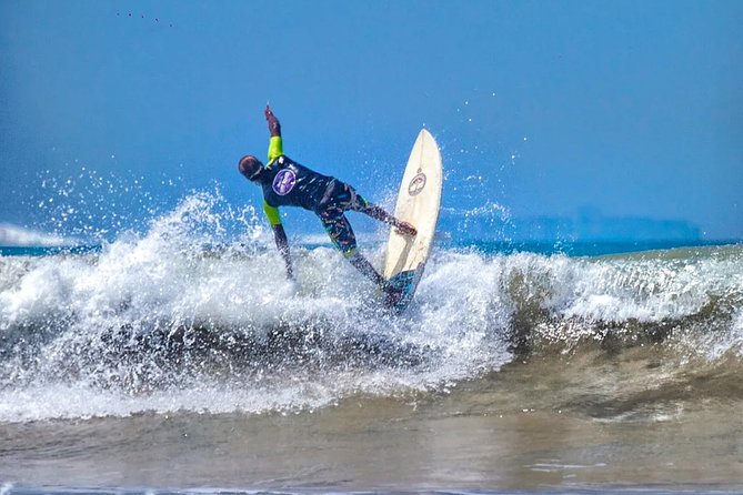 PRIVATE Surf Lesson for Intermediate - Who should book it, and who should think twice