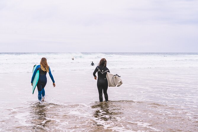 Private Surfing Lesson - Why Fistral Beach is the right setting for a first lesson