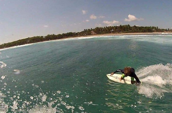 Professional surf lessons Dominican Republic, Cabarete, Encuentro - About one hour of supervised water practice