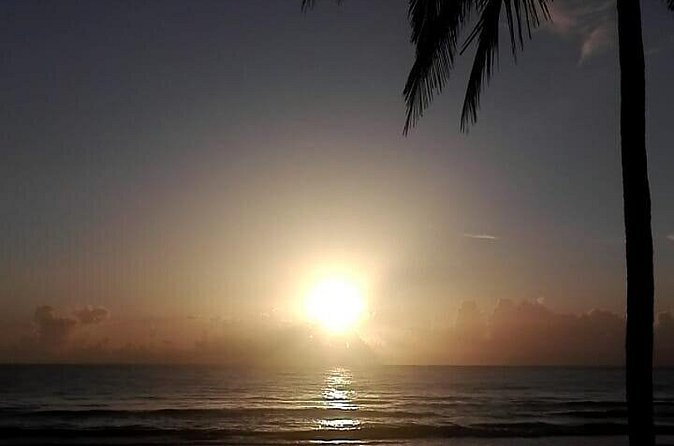 Professional surf lessons Dominican Republic, Cabarete, Encuentro - Small groups make a real difference