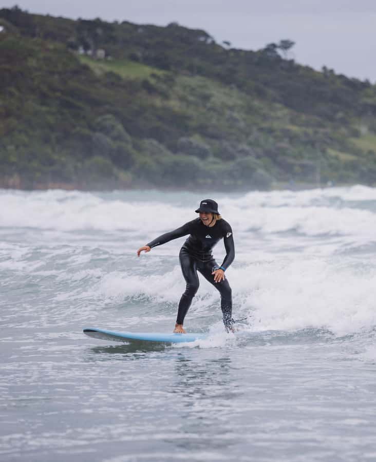 Raglan: Group Surf Lesson - Starting at Ngarunui Beach with Raglan Surf School