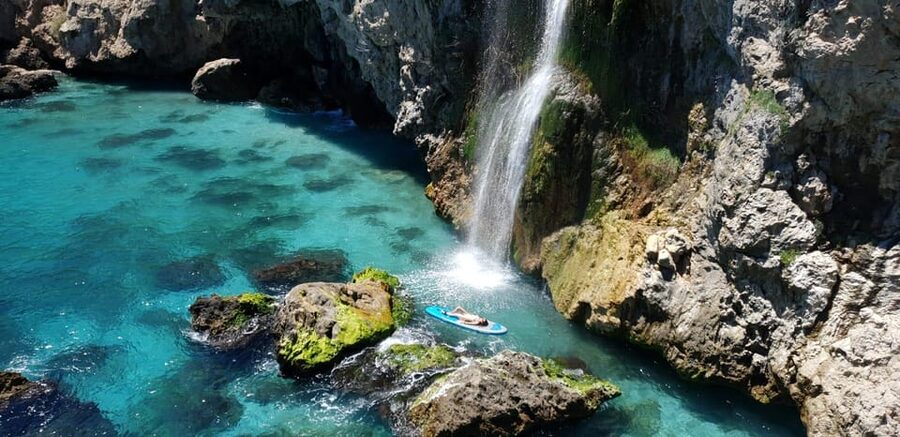 Ruta libre en paddel surf por la cascada de Nerja y Maro 😍 - The Caves and Maro Waterfall