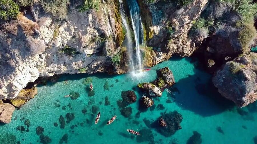 Ruta libre en paddel surf por la cascada de Nerja y Maro 😍 - What the $32 Price Really Covers