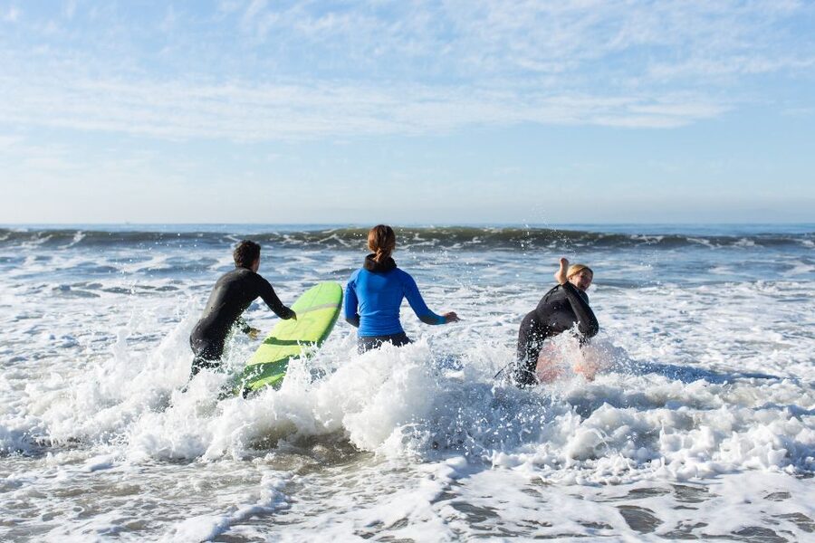 Santa Barbara: 1.5-Hour Private Beginner's Surf Lesson - The beach lesson: safety, etiquette, and technique