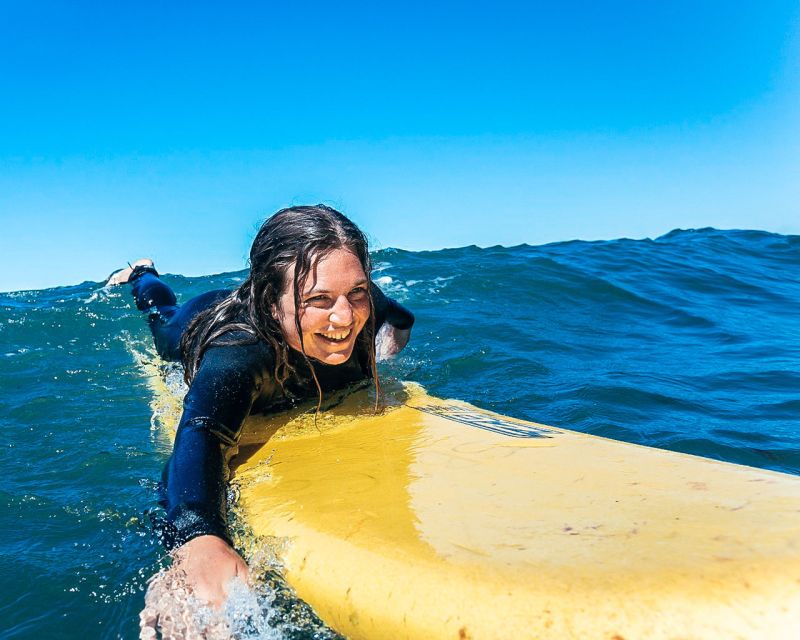 Santa Barbara: Surfing Lessons - Chasing the first get-up
