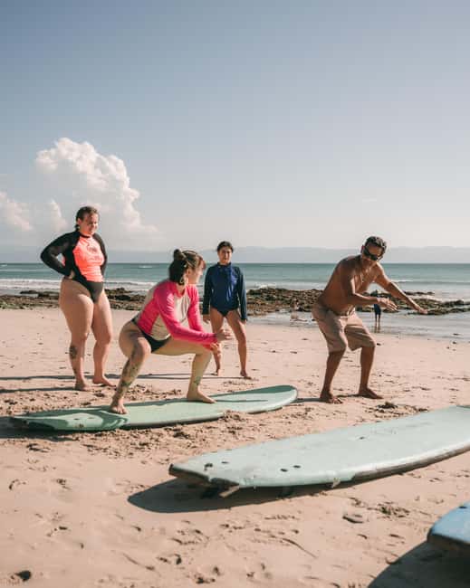 Sayulita: Surfing Lesson - Starting on the sand with the basics