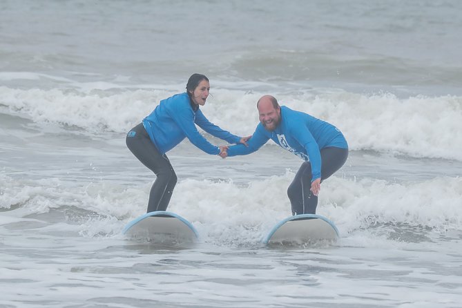Semi Private Surf Lesson (2 People 1 Instructor) - Learning which waves to catch
