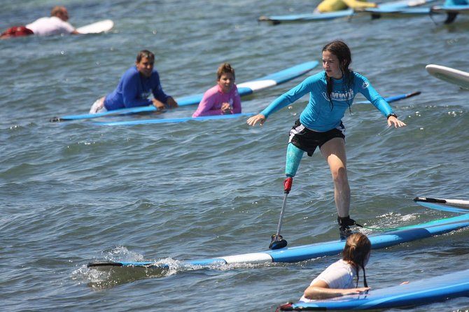 Semi-Private Surf Lesson 2 Students 1 Instructor - Why two students changes the whole lesson