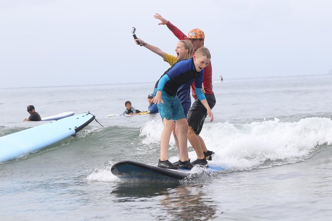 Semi-Private Surf Lesson at Kalama Park in Kihei - The First 10 to 15 Minutes on Land