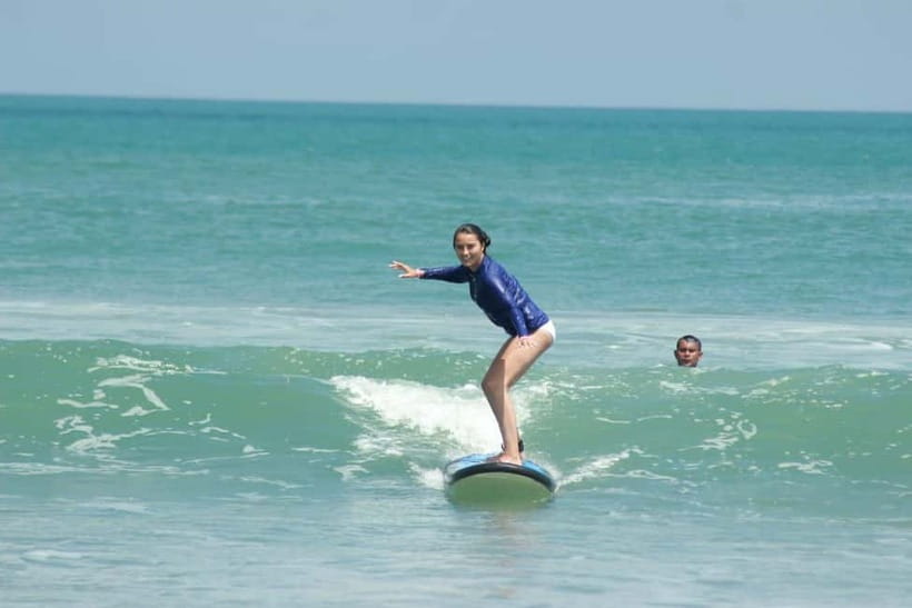Seminyak: Surf Lesson Beginner All Level 2 Hour Experience - Boards, rash vests, sunscreen, and photos