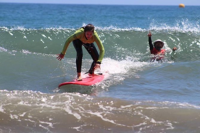 Small-Group Surf Lessons in Gran Canaria - Why the five-person limit matters in Playa del Inglés