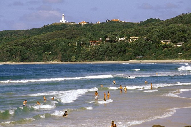 Small-Group Surfing Lessons in Byron Bay - Stage one: getting ready and meeting the instructors