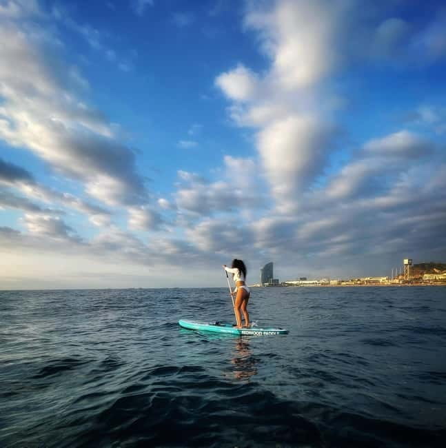 Sunset+paddle surf with music+fotos&videos Barceloneta+snack - Key points at a glance