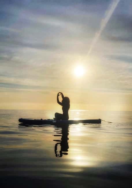 Sunset+paddle surf with music+fotos&videos Barceloneta+snack - What happens before you paddle out