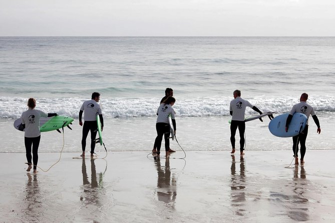 Surf Beginner Course - Equipment, transport, and what you need to bring