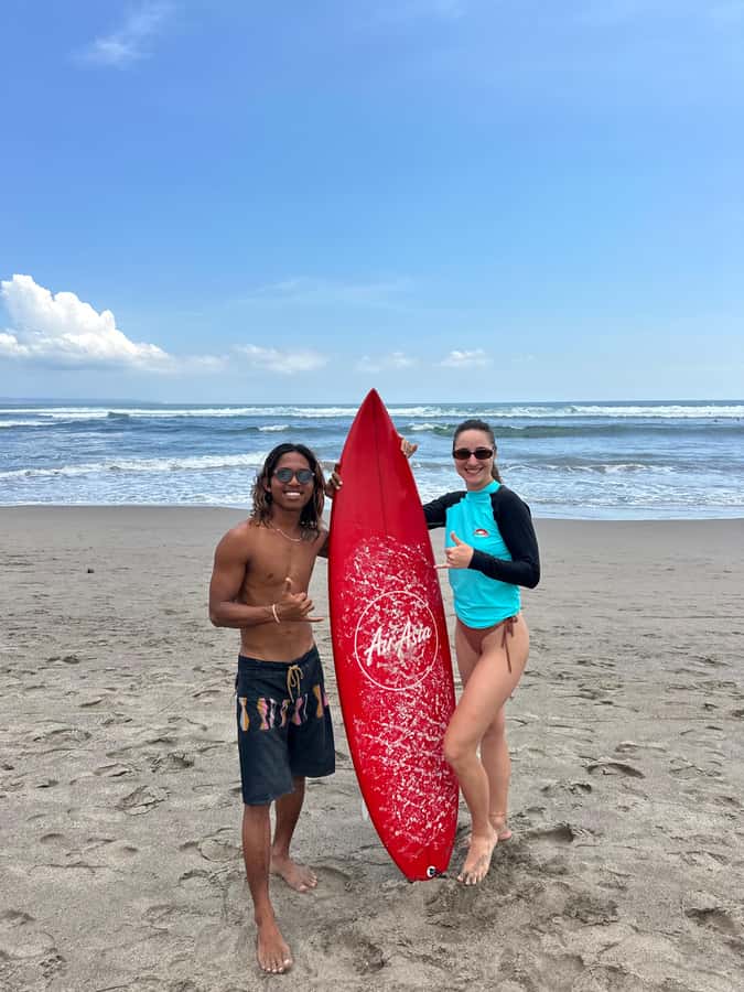 Surf Canggu: Lessons for Beginners & Pros in Bali - The first minutes: safety, paddling, and wave sense