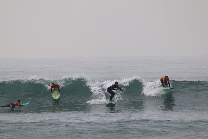 Surf Class in Almada - Key points to know before you book